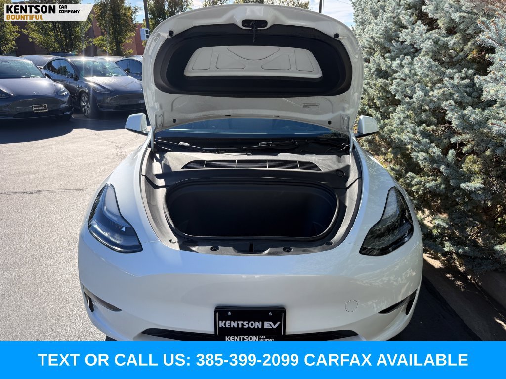 Used 2024 Tesla Model Y Long Range AWD/4WD image 35