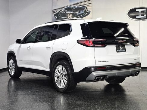 Used 2024 GMC Acadia Elevation FWD image 30