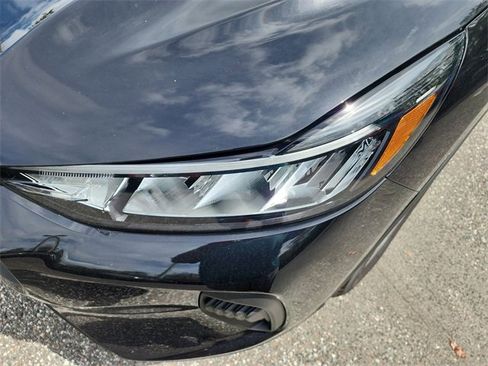 New 2025 Ford Escape Active image 6