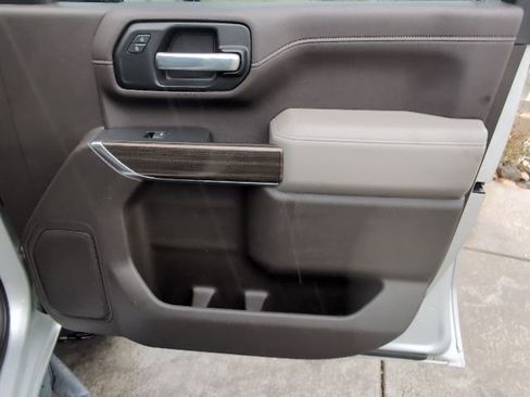 Used 2021 Chevrolet Silverado 2500 LT w/ All Star Edition image 33