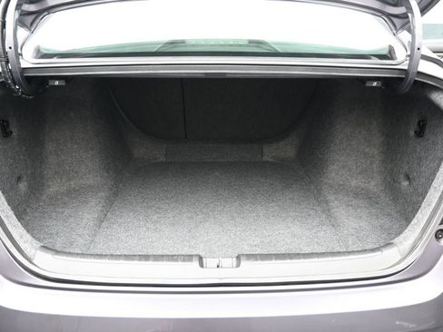 Used 2018 Honda Accord EX-L image 28