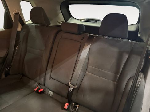 Used 2023 Nissan Rogue S FWD image 14