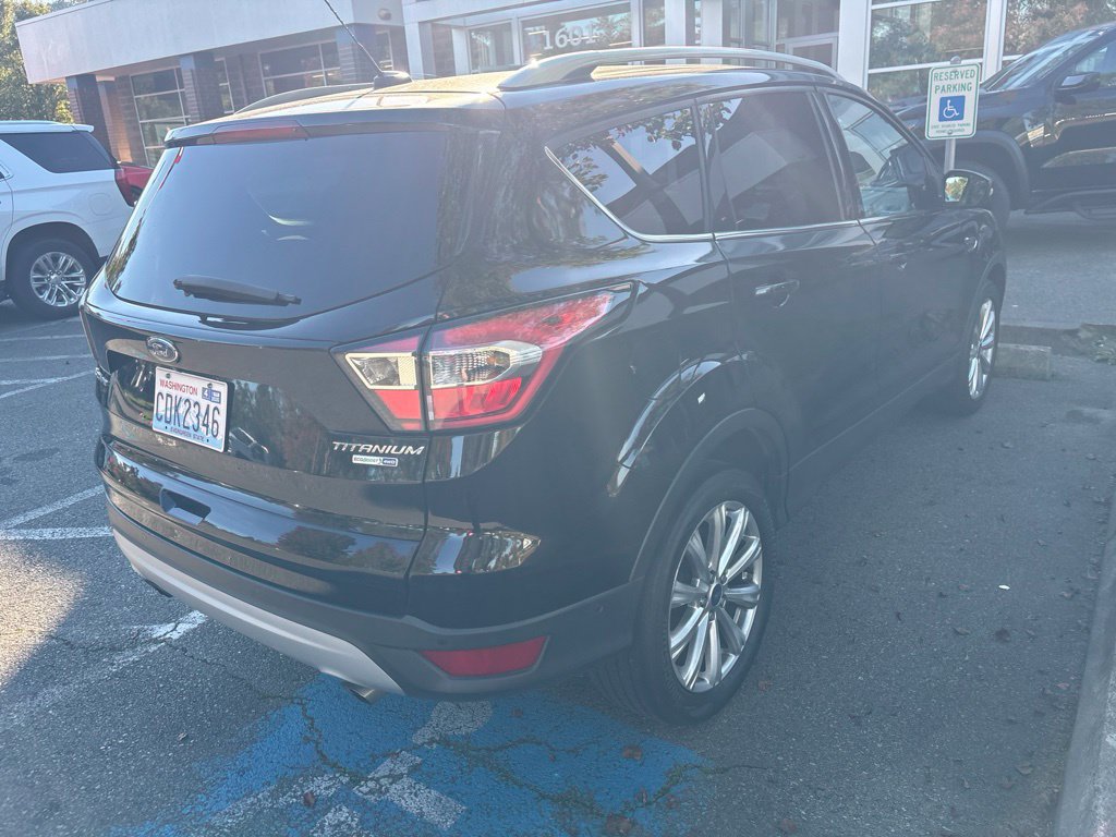Used 2017 Ford Escape Titanium w/ Canadian Touring Package AWD/4WD image 10