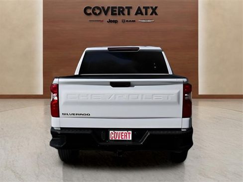 Used 2019 Chevrolet Silverado 1500 W/T w/ Trailering Package image 4