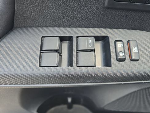 Used 2014 Toyota RAV4 Limited FWD image 27