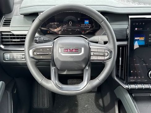 New 2026 GMC Acadia AT4 w/ Luxury Package AWD/4WD image 16
