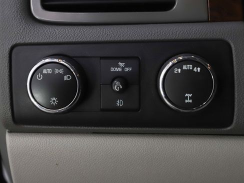 Used 2012 Chevrolet Tahoe LT image 24