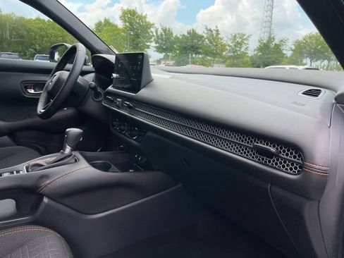 Certified 2026 Honda HR-V Sport image 33