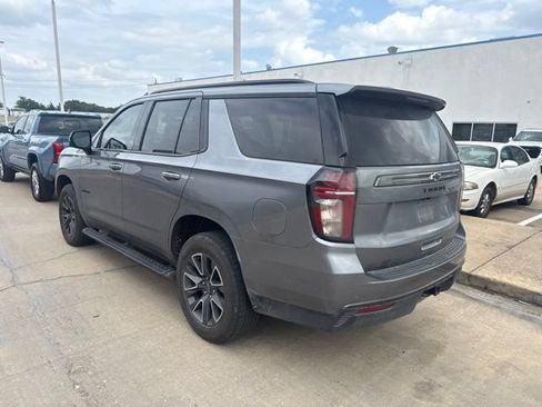 Used 2021 Chevrolet Tahoe Z71 w/ Luxury Package AWD/4WD image 3