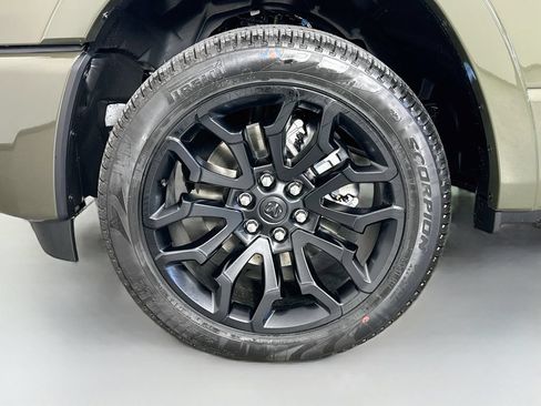 New 2026 RAM 1500 Limited AWD/4WD image 17