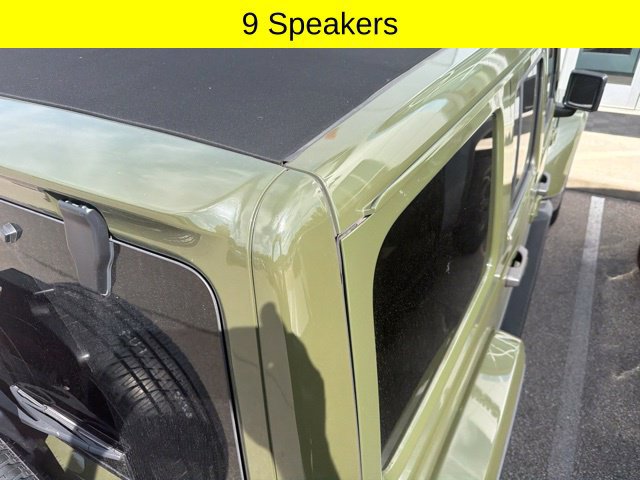 Used 2022 Jeep Wrangler Unlimited Sahara AWD/4WD image 12