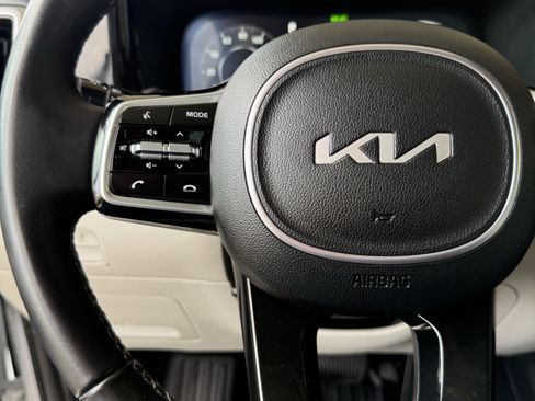 Used 2023 Kia Sorento SX AWD/4WD image 27