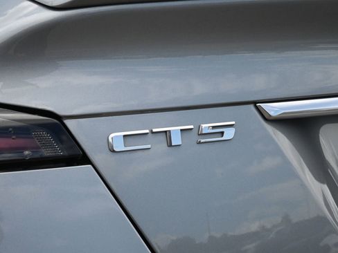 Used 2023 Cadillac CT5 Sport RWD image 19