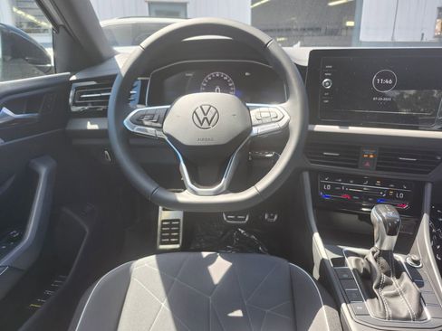 New 2025 Volkswagen Jetta Sport image 25