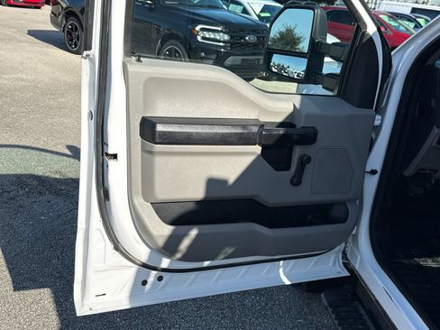 Used 2020 Ford F250 XL AWD/4WD image 12