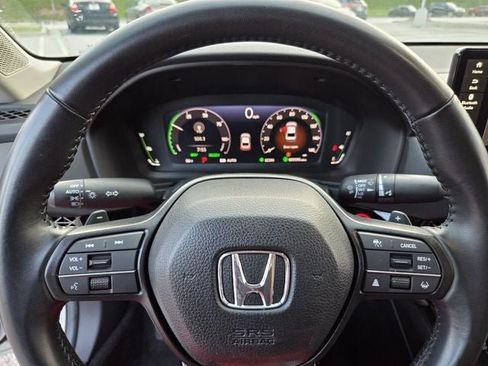 Used 2025 Honda Accord EX-L image 30
