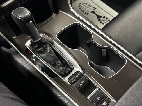 Used 2022 Honda Accord Sport image 41