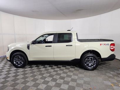 New 2025 Ford Maverick XLT w/ XLT Luxury Package