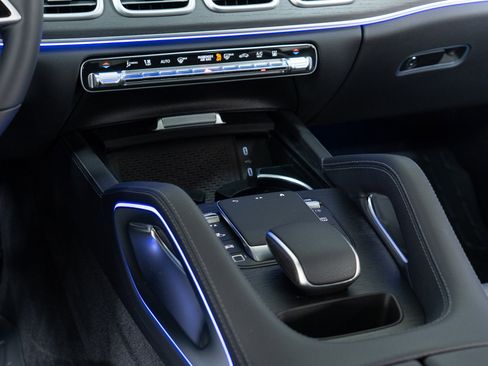 Certified 2026 Mercedes-Benz GLE 450e 450e 4MATIC image 20