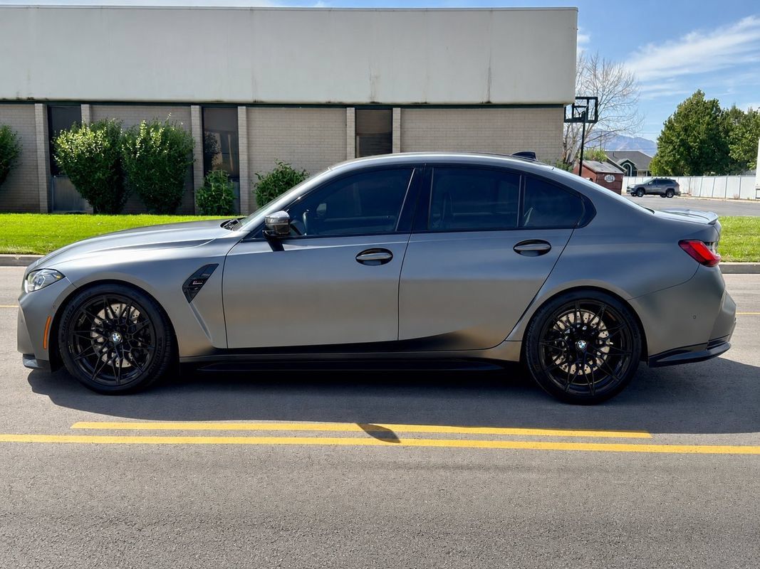 Used 2022 BMW M3 Competition w/ M Carbon Exterior Package AWD/4WD image 2