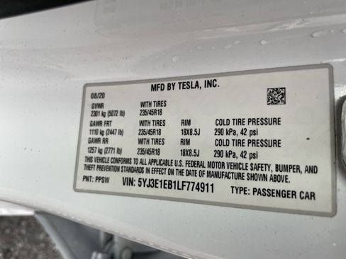 Used 2020 Tesla Model 3 Long Range image 39