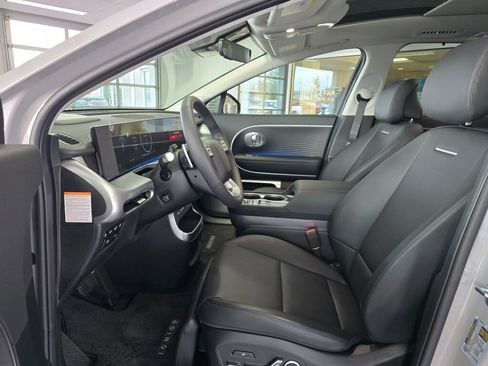 New 2026 Hyundai Ioniq 9 Limited w/ Tow & Go Package image 18