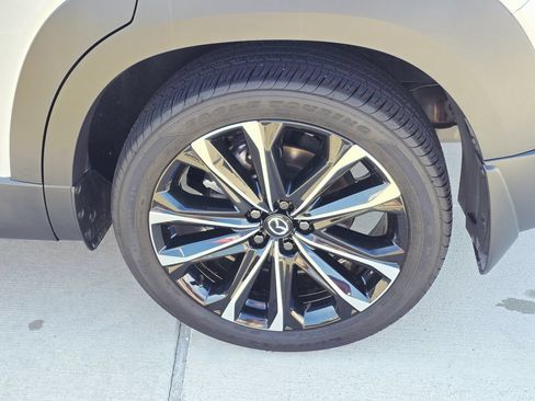 Used 2025 MAZDA CX-50 AWD 2.5 Turbo w/ Weather Package image 10