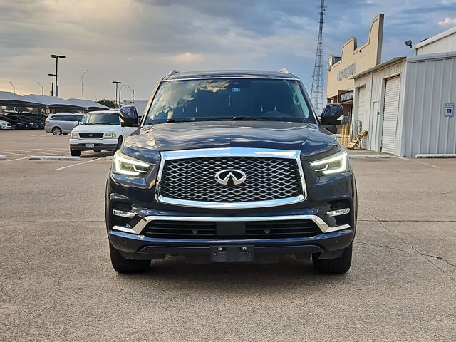 Used 2019 INFINITI QX80 Luxe AWD/4WD image 2