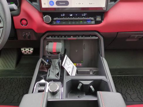 New 2026 Toyota Tundra TRD Pro AWD/4WD image 18