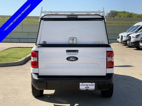 Certified 2025 Ford Maverick XL w/ Equipment Group 102A image 7