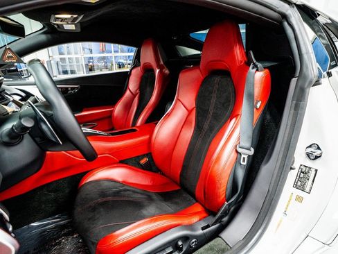 Used 2017 Acura NSX image 42