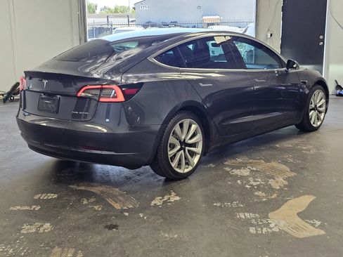 Used 2019 Tesla Model 3 Long Range AWD/4WD image 4