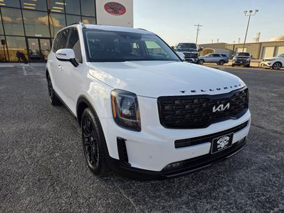 Used 2022 Kia Telluride SX w/ SX Prestige Package