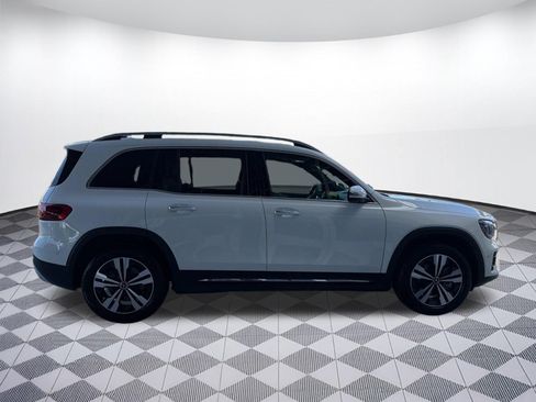 Used 2026 Mercedes-Benz GLB 250 image 8