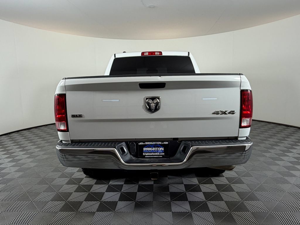 Used 2021 RAM 1500 Classic SLT AWD/4WD image 4