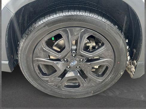 Used 2023 Subaru Ascent Onyx Edition image 12