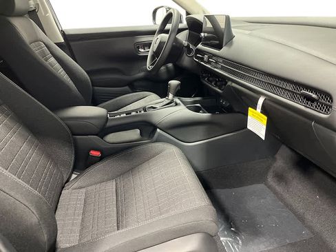 New 2026 Honda HR-V LX image 24