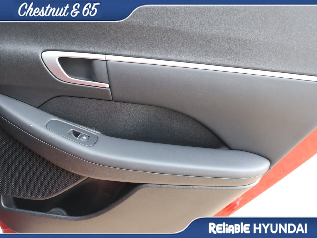Certified 2025 Hyundai Sonata SEL FWD image 11