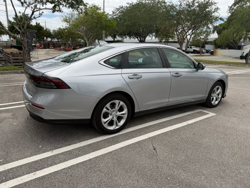 Used 2025 Honda Accord LX image 8