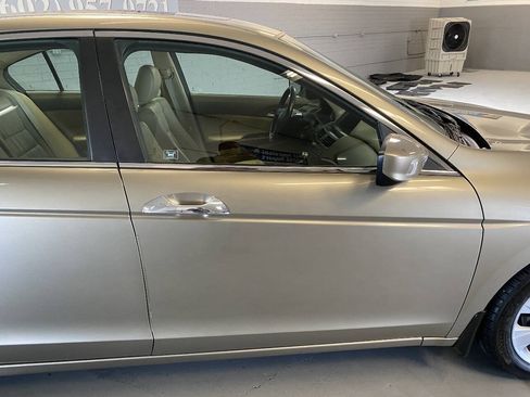 Used 2010 Honda Accord EX-L image 31