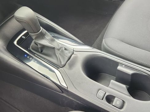Used 2024 Toyota Corolla LE FWD image 16