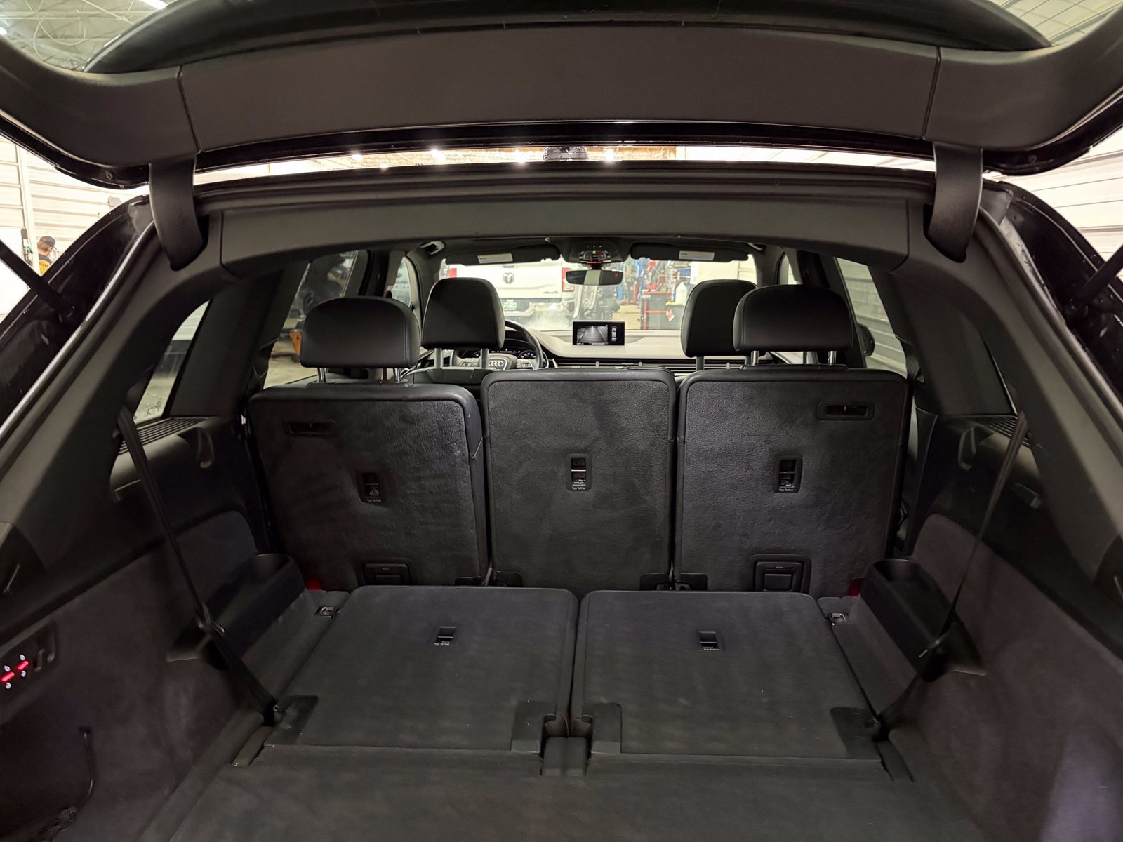 Used 2019 Audi Q7 3.0T Premium w/ Convenience Package AWD/4WD image 34