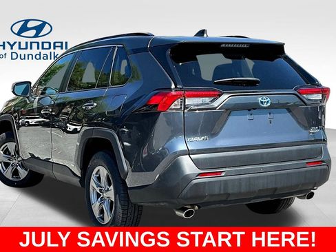Used 2023 Toyota RAV4 XLE AWD/4WD image 5