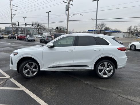Used 2025 Audi Q5 Premium Plus w/ Premium Plus image 3