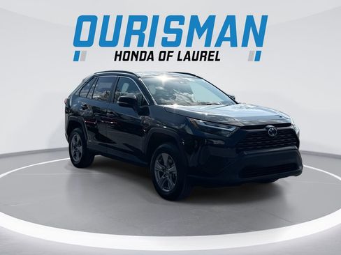 Used 2024 Toyota RAV4 LE image 2