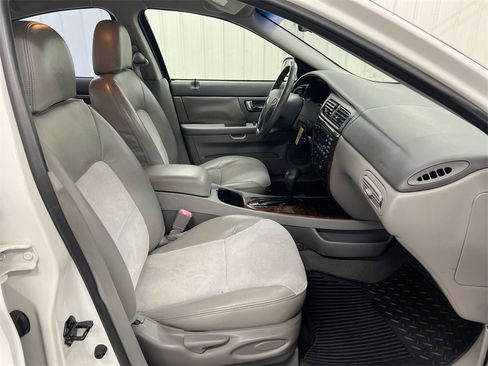 Used 2001 Mercury Sable LS image 20