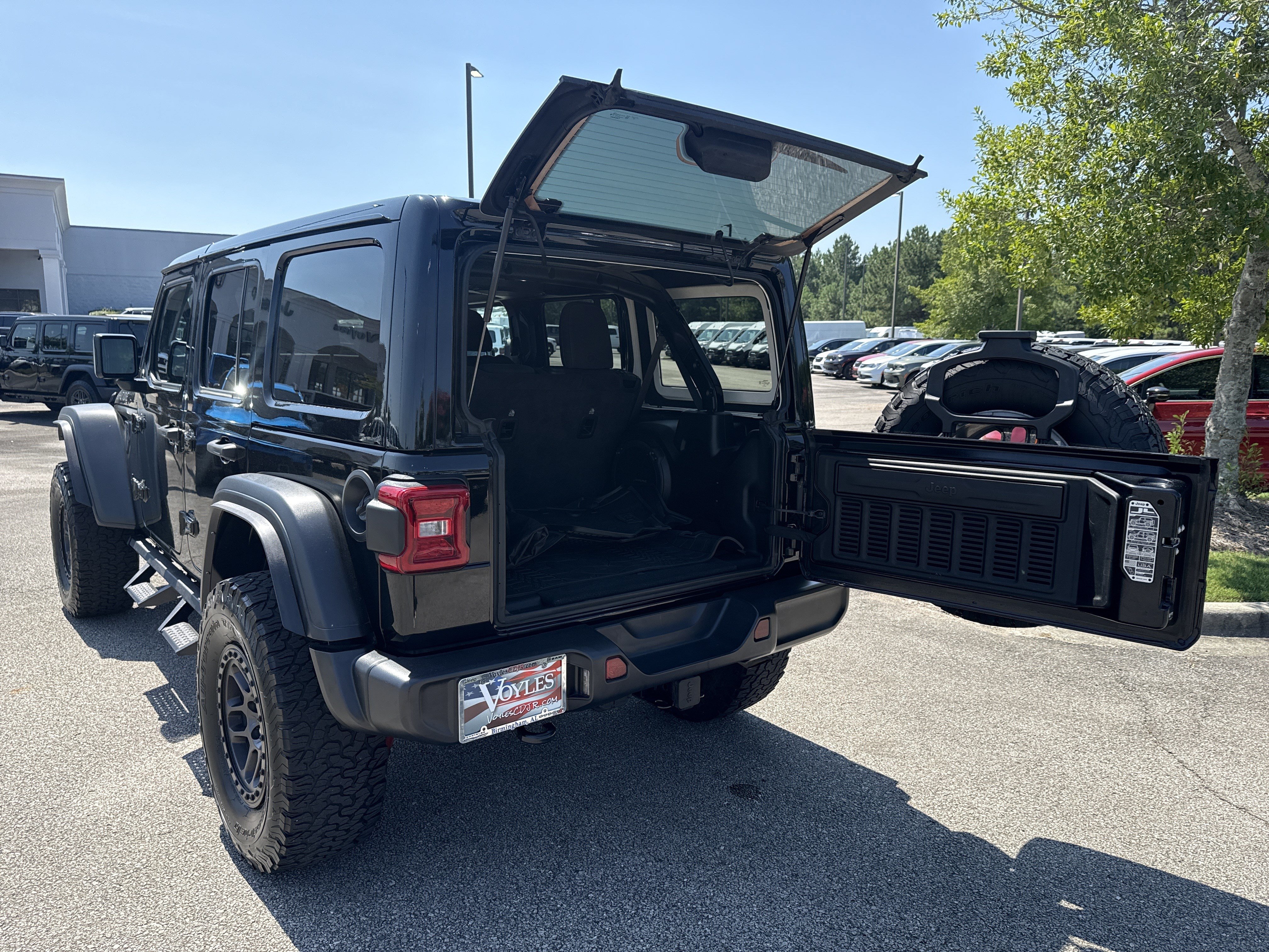 Used 2022 Jeep Wrangler Unlimited Sport AWD/4WD image 22