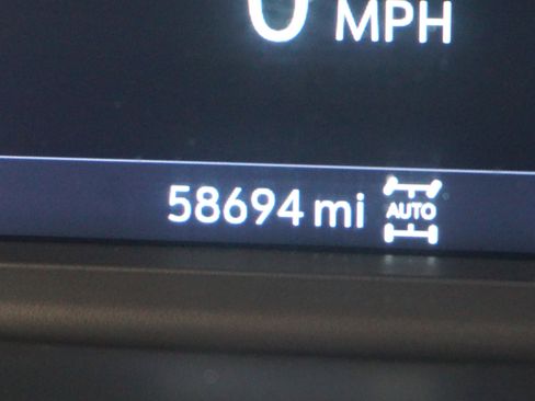 Used 2021 Chevrolet Silverado 2500 LTZ image 24