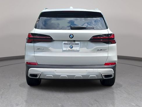 New 2026 BMW X5 xDrive40i w/ Premium Package AWD/4WD image 6