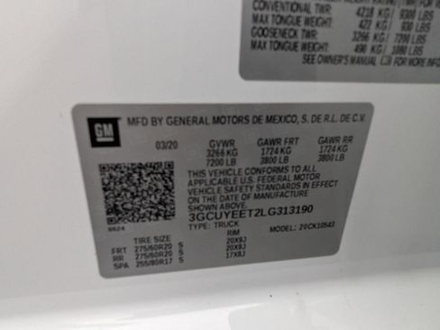 Used 2020 Chevrolet Silverado 1500 RST AWD/4WD image 34